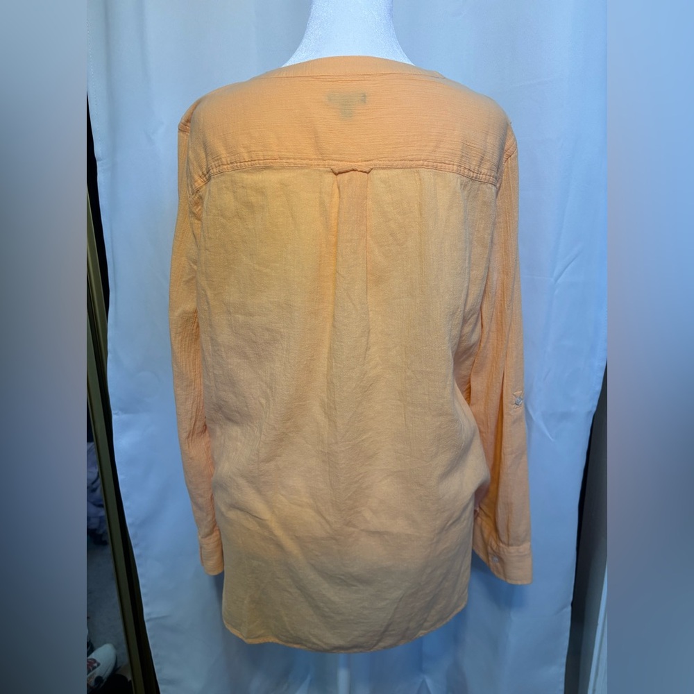 Talbots Peach Lightweight Button Front Blouse Wom… - image 3